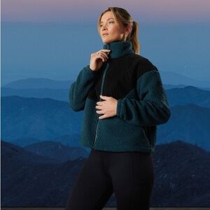 BRAND NEW! Columbia Women’s Uphill Jacket